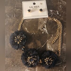 Black and Gold Floral Necklace Set